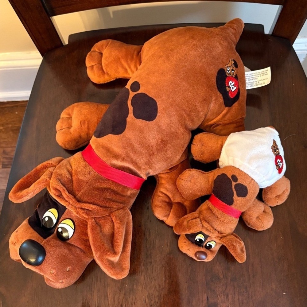 2019 Pound Puppies Brown Spots Mom Dog & Baby Puppy Diaper Plush Stuffed Animal